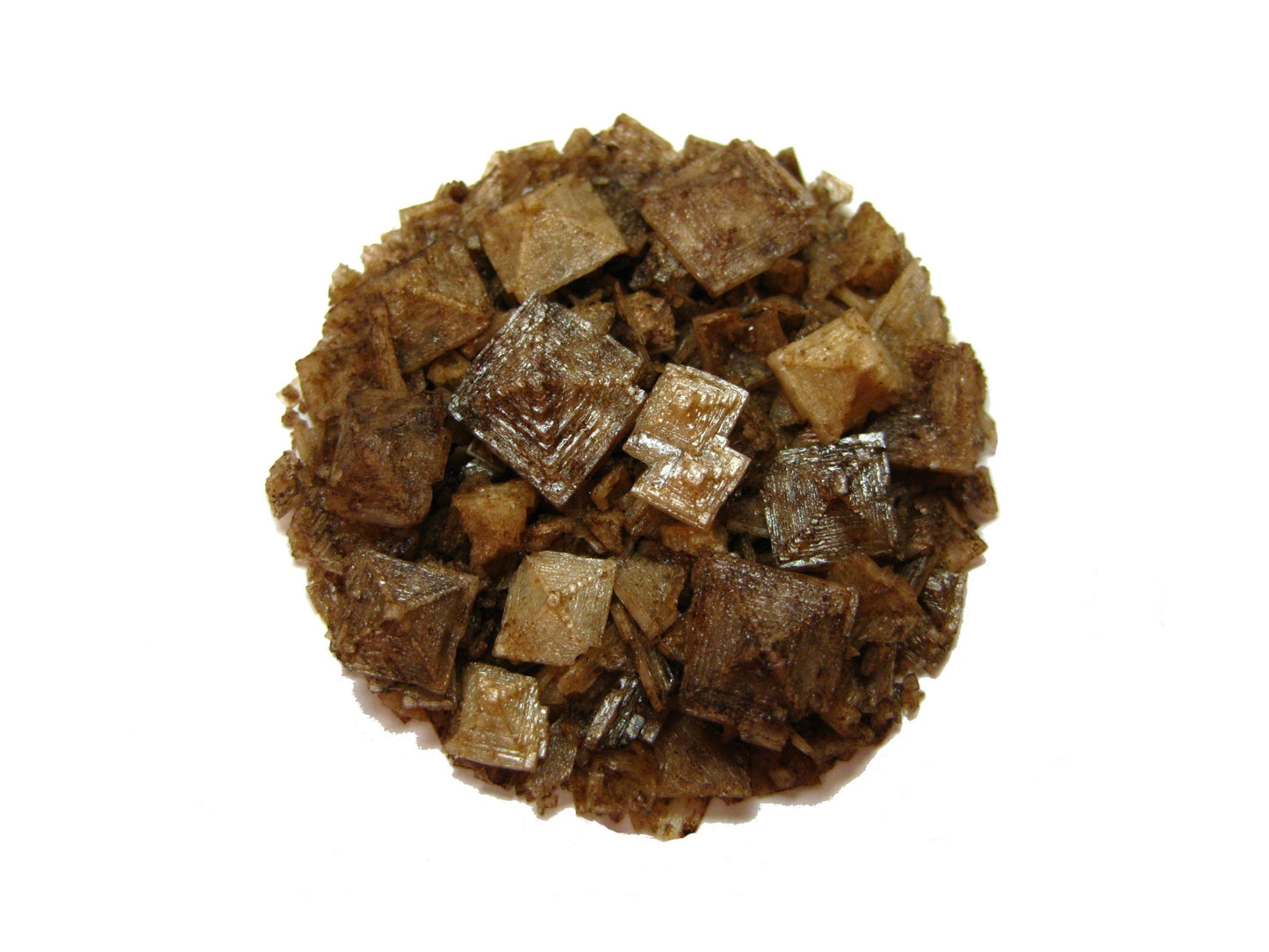 Uzená pyramidová sůl. 100 g